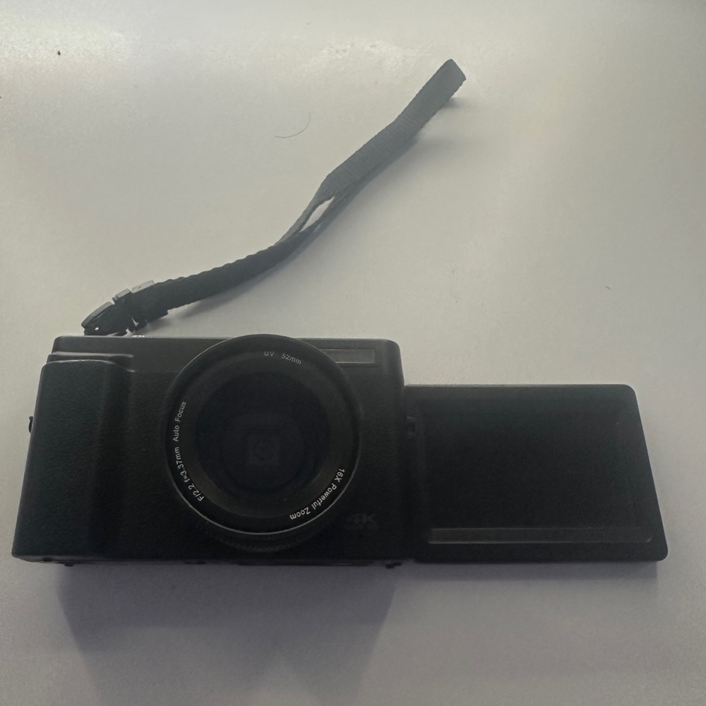 Digital Camera - Picture 6 of 7